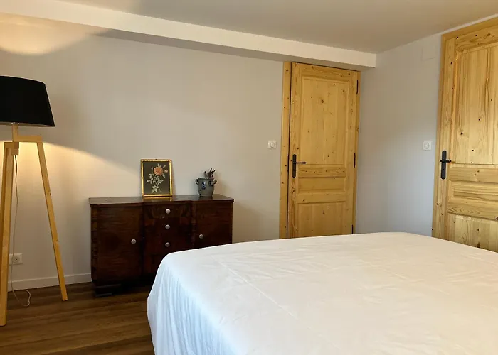 La Maison Aux 5 Croix